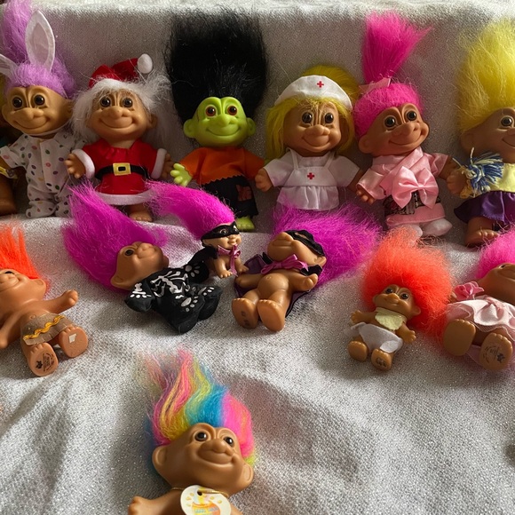 Vintage Russ HUGE LOT Troll Dolls. COLLECTORS / Rare No longer manufactured! - Picture 6 of 14